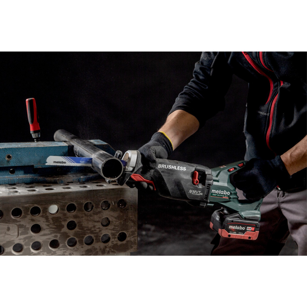 Аккумуляторная сабельная пила Metabo SSEP 18 LTX BL MVT (602258810)