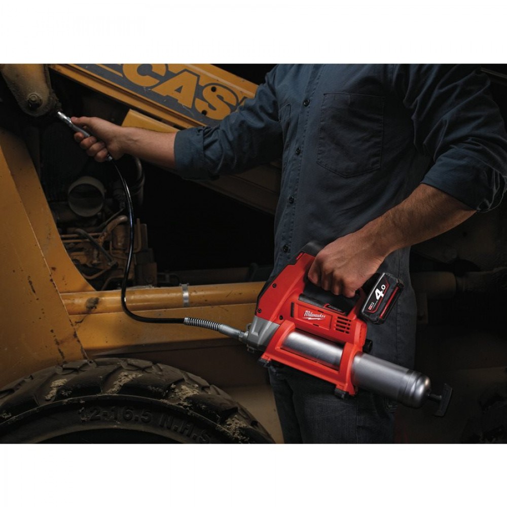 Шприц для смазки MILWAUKEE M12 GG-0 4933440435