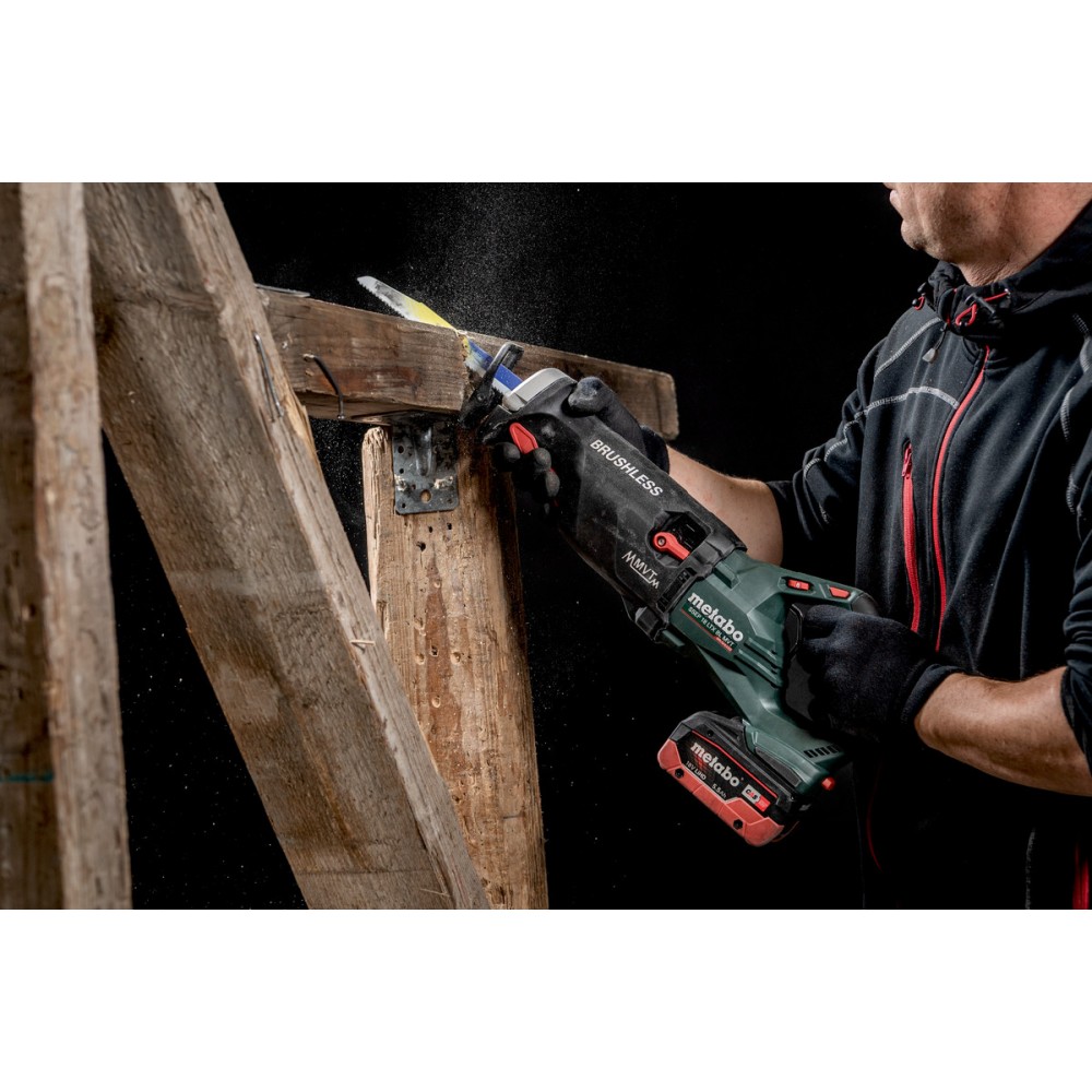 Аккумуляторная сабельная пила Metabo SSEP 18 LTX BL MVT (602258810)